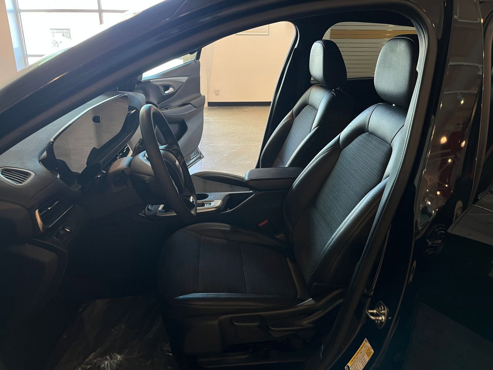 Thumbnail: 2025 Buick Envista - 25