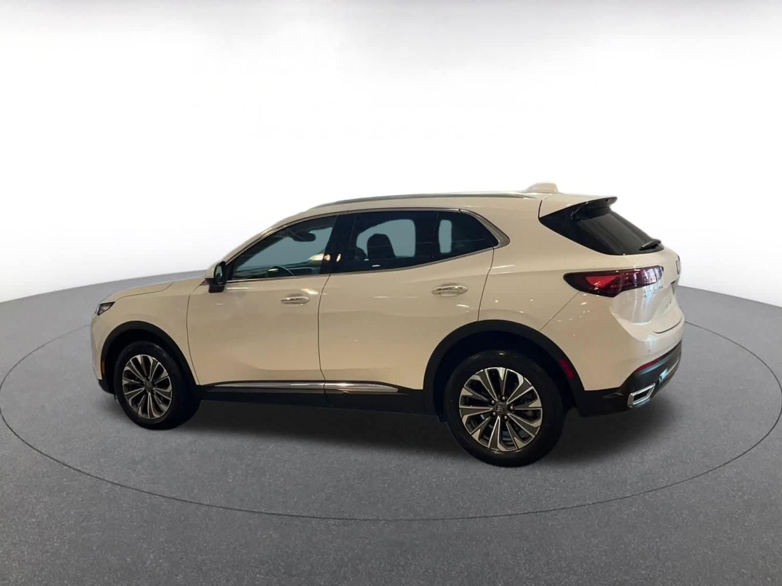 Thumbnail: 2024 Buick Envision - 10
