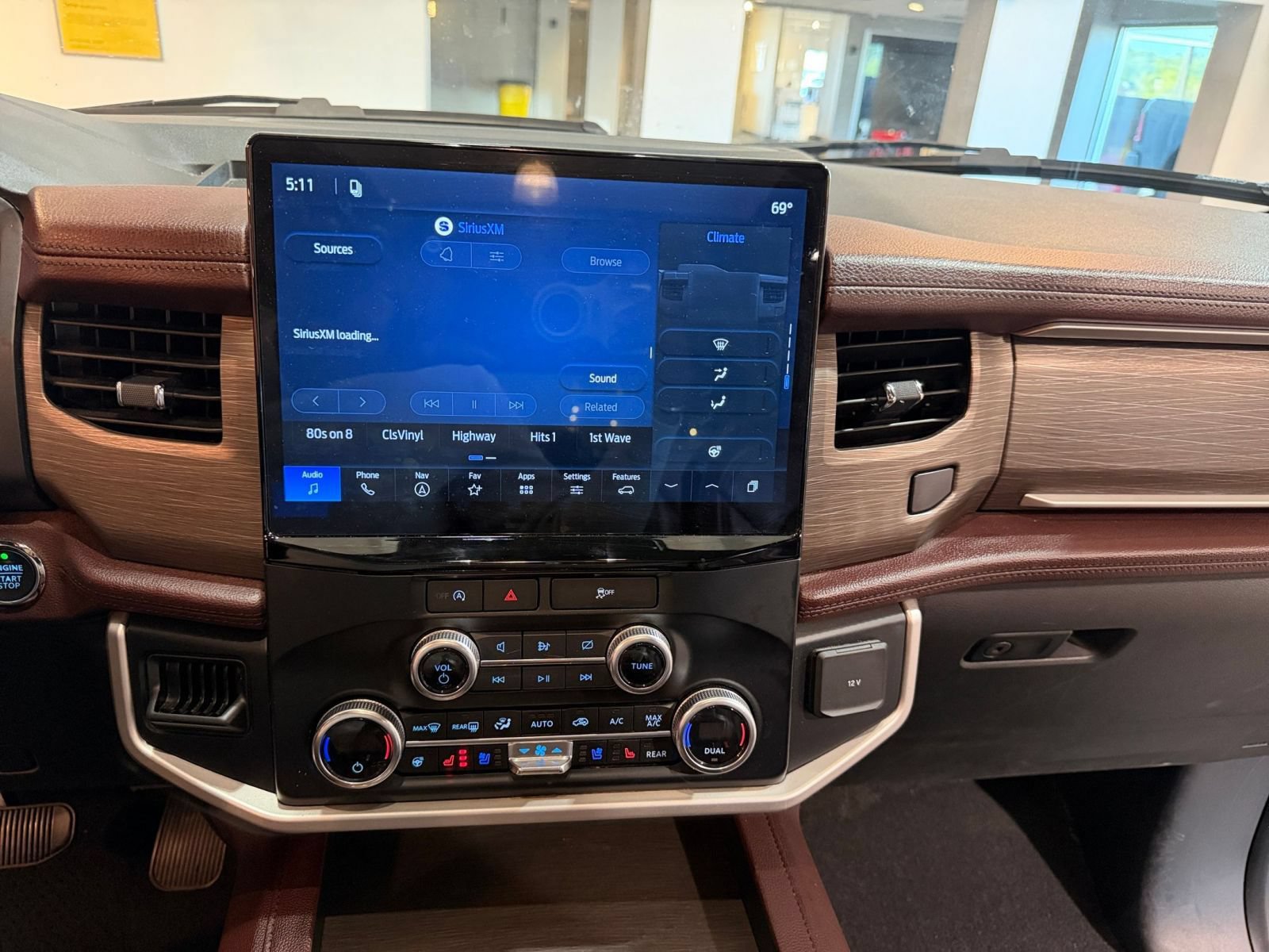 Thumbnail: 2024 Ford Expedition - 16