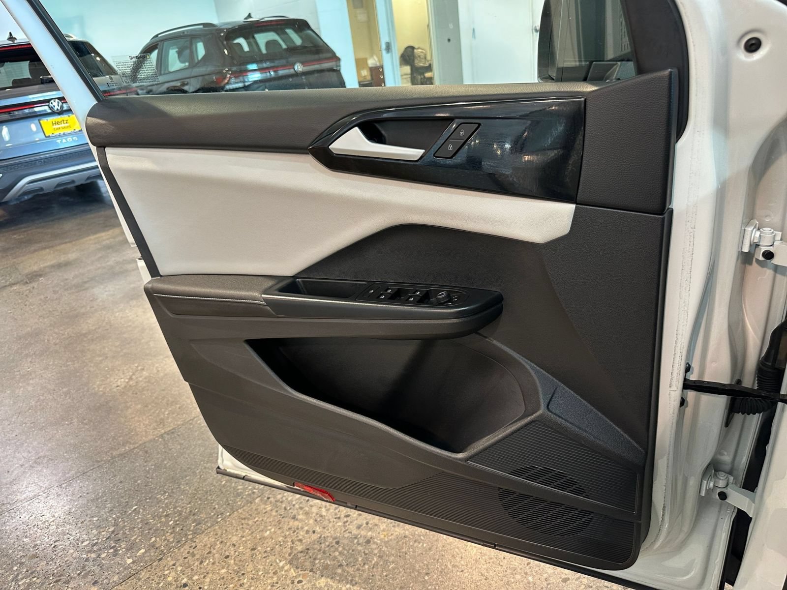 Thumbnail: 2026 Volkswagen Taos - 18