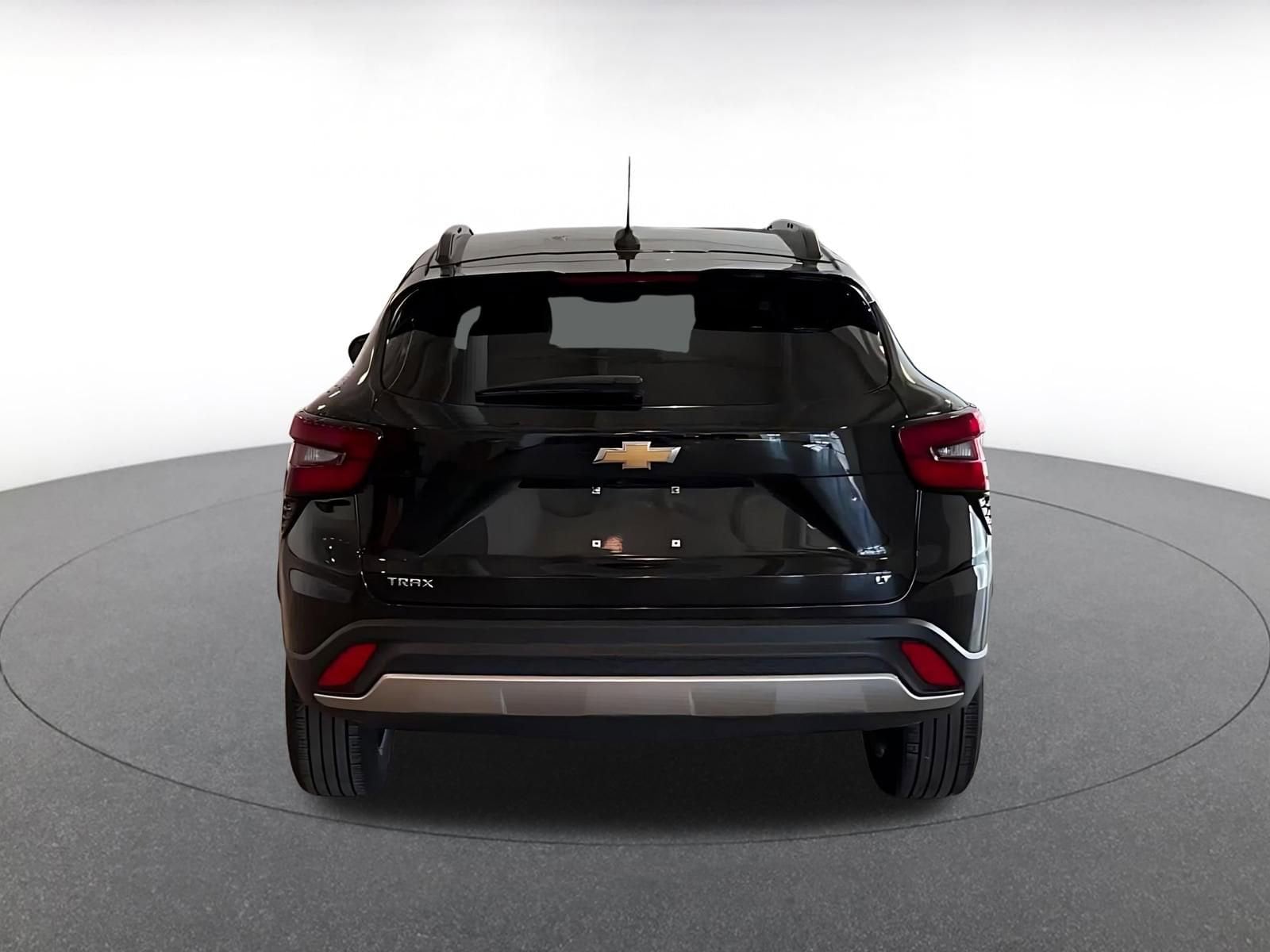 Thumbnail: 2025 Chevrolet Trax - 12