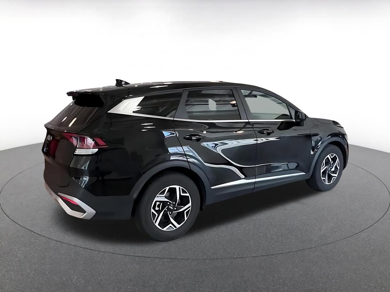 Thumbnail: 2025 Kia Sportage - 12