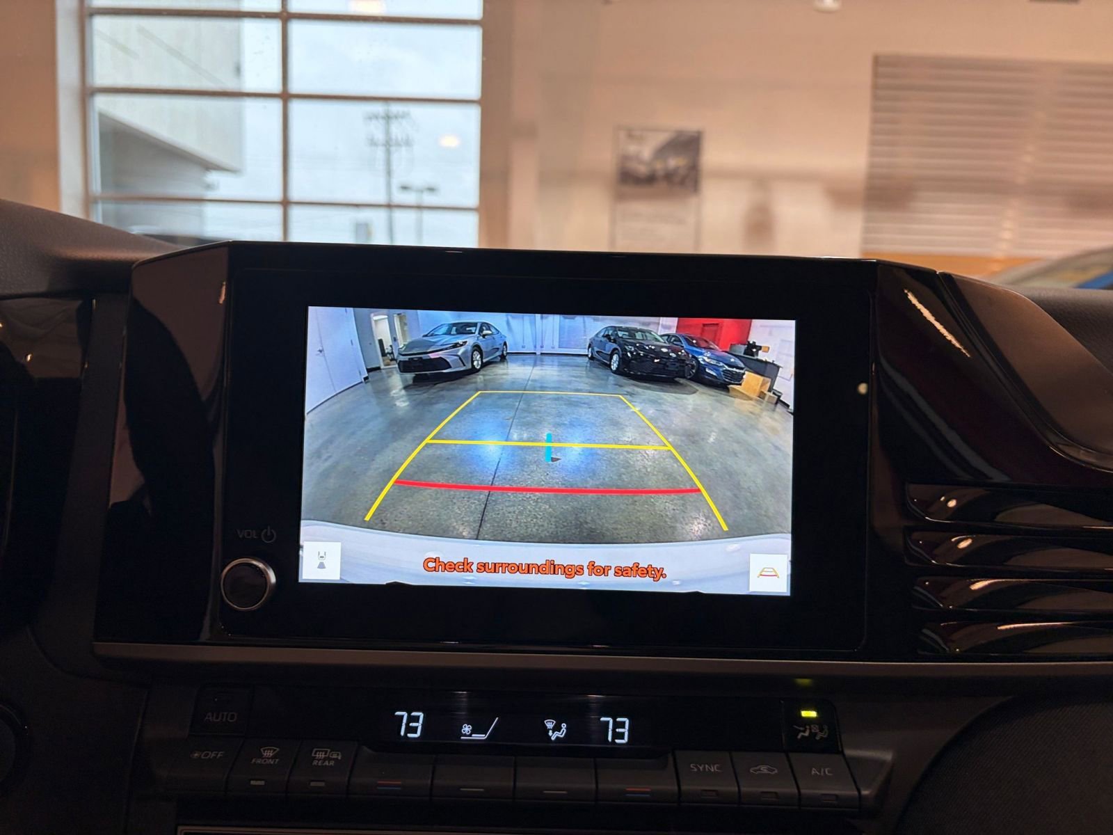 Thumbnail: 2025 Toyota Camry - 17