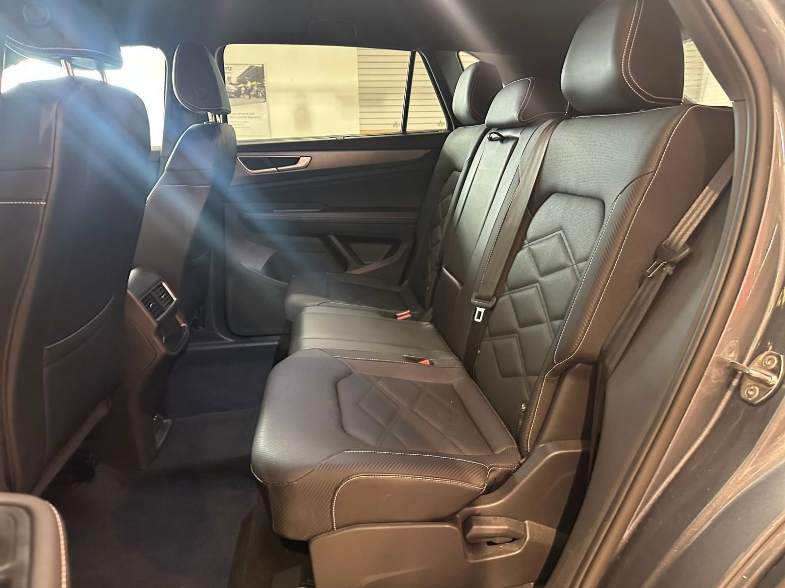 Thumbnail: 2025 Volkswagen Atlas - 25