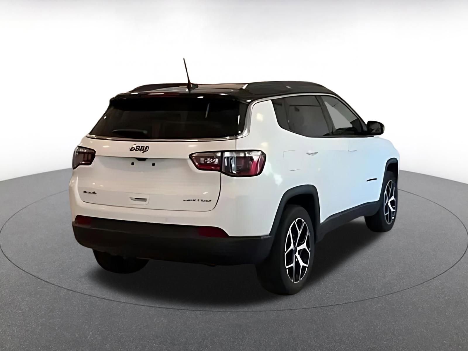 Thumbnail: 2025 Jeep Compass - 8
