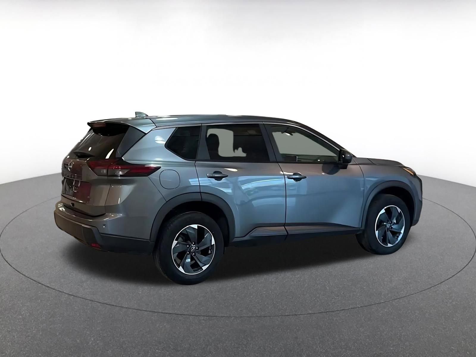 Thumbnail: 2025 Nissan Rogue - 15