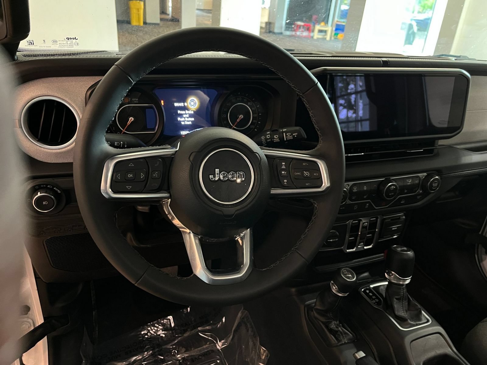 Thumbnail: 2025 Jeep Wrangler - 28