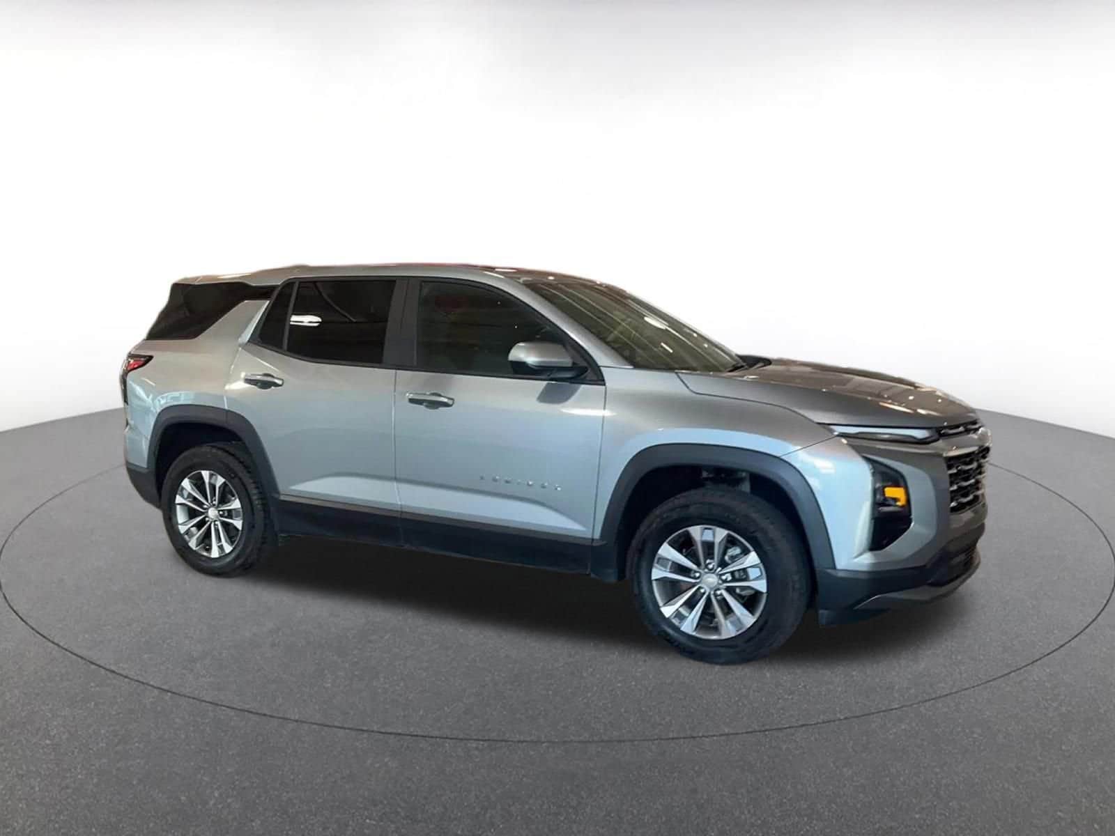 Thumbnail: 2025 Chevrolet Equinox - 2