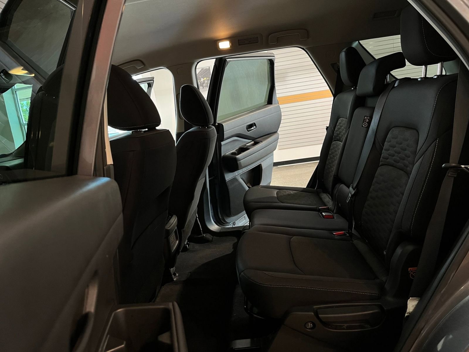Thumbnail: 2025 Nissan Pathfinder - 27