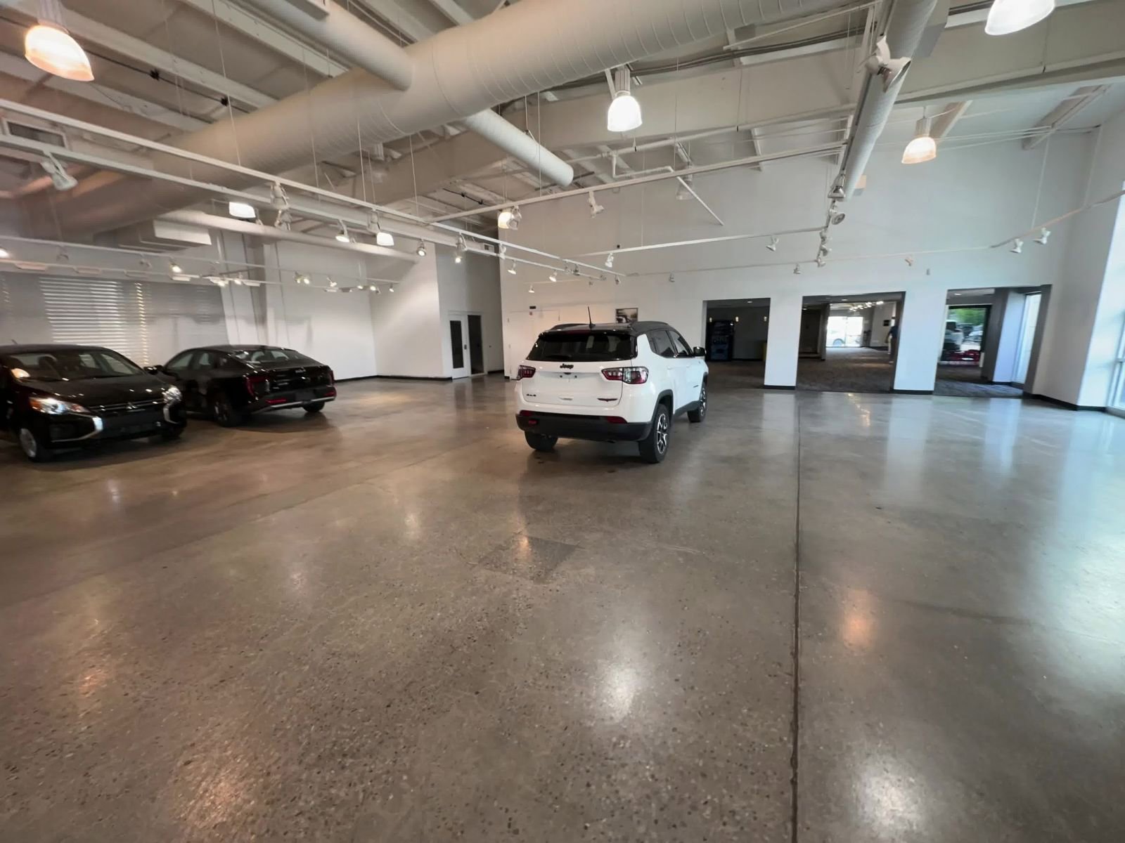 Thumbnail: 2025 Jeep Compass - 16