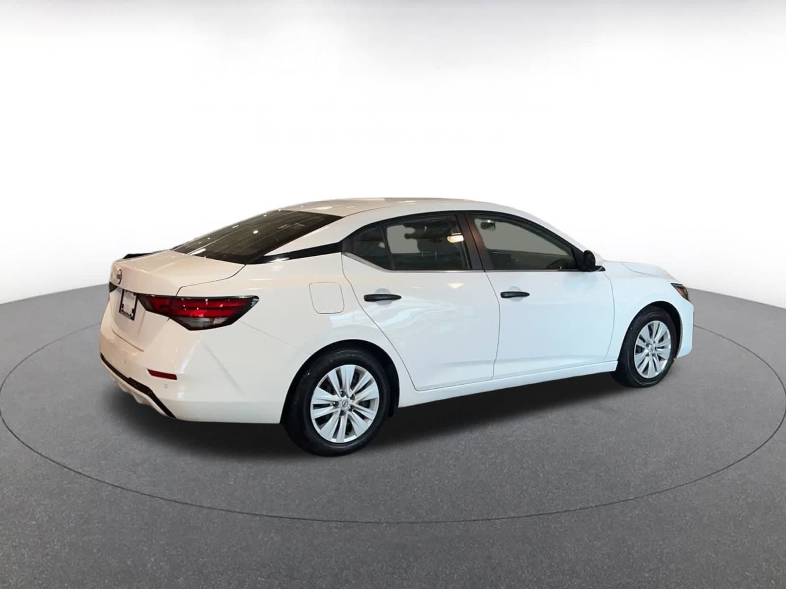 Thumbnail: 2024 Nissan Sentra - 15