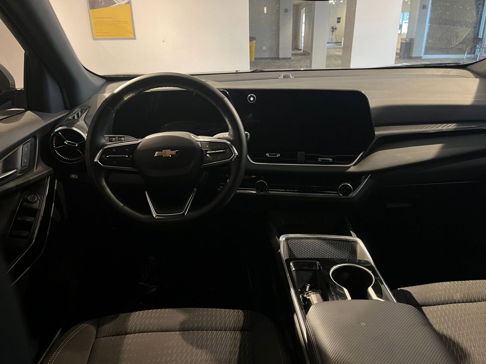 Thumbnail: 2025 Chevrolet Equinox - 34