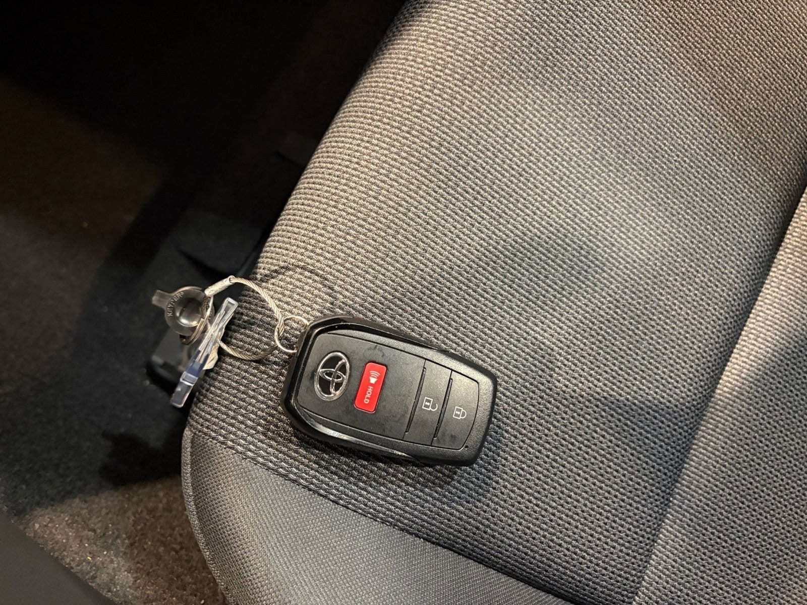 Thumbnail: 2025 Toyota Prius - 22