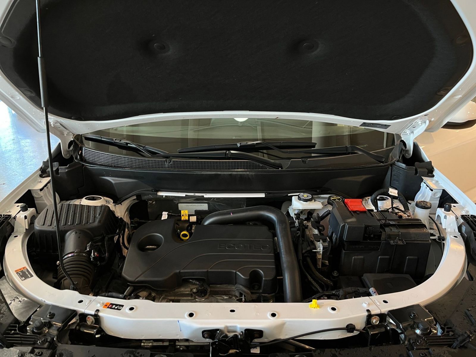 Thumbnail: 2025 Chevrolet Equinox - 32