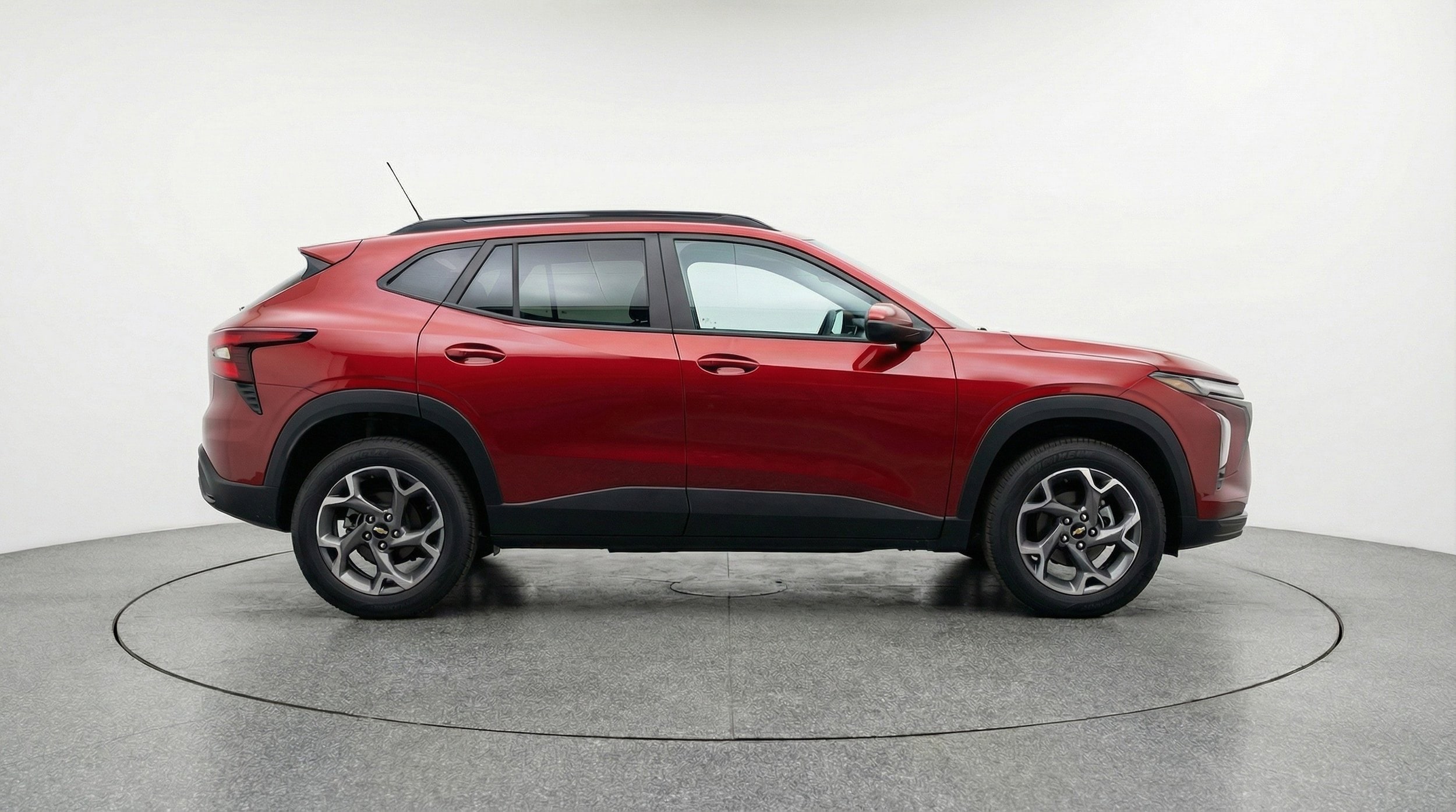 Thumbnail: 2025 Chevrolet Trax - 8