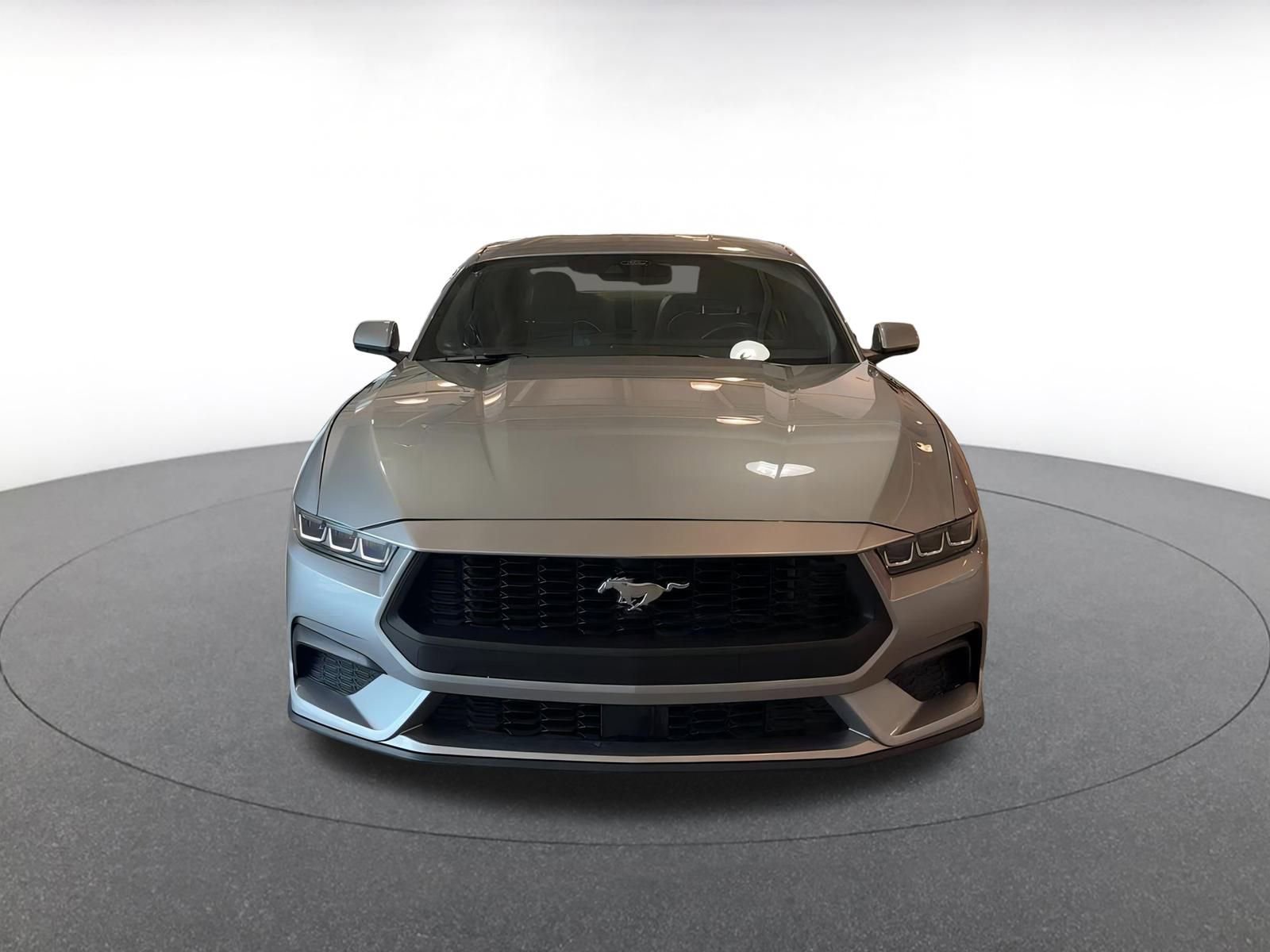 2024 Ford Mustang  5