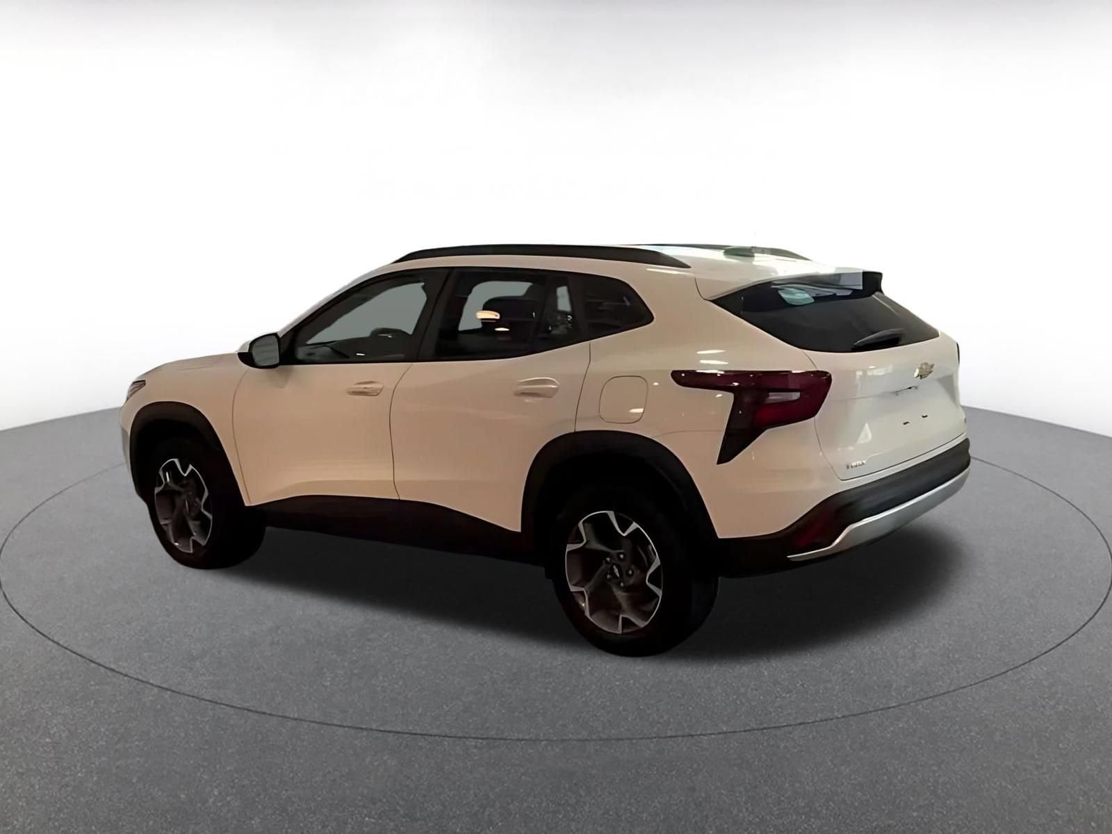 Thumbnail: 2025 Chevrolet Trax - 11