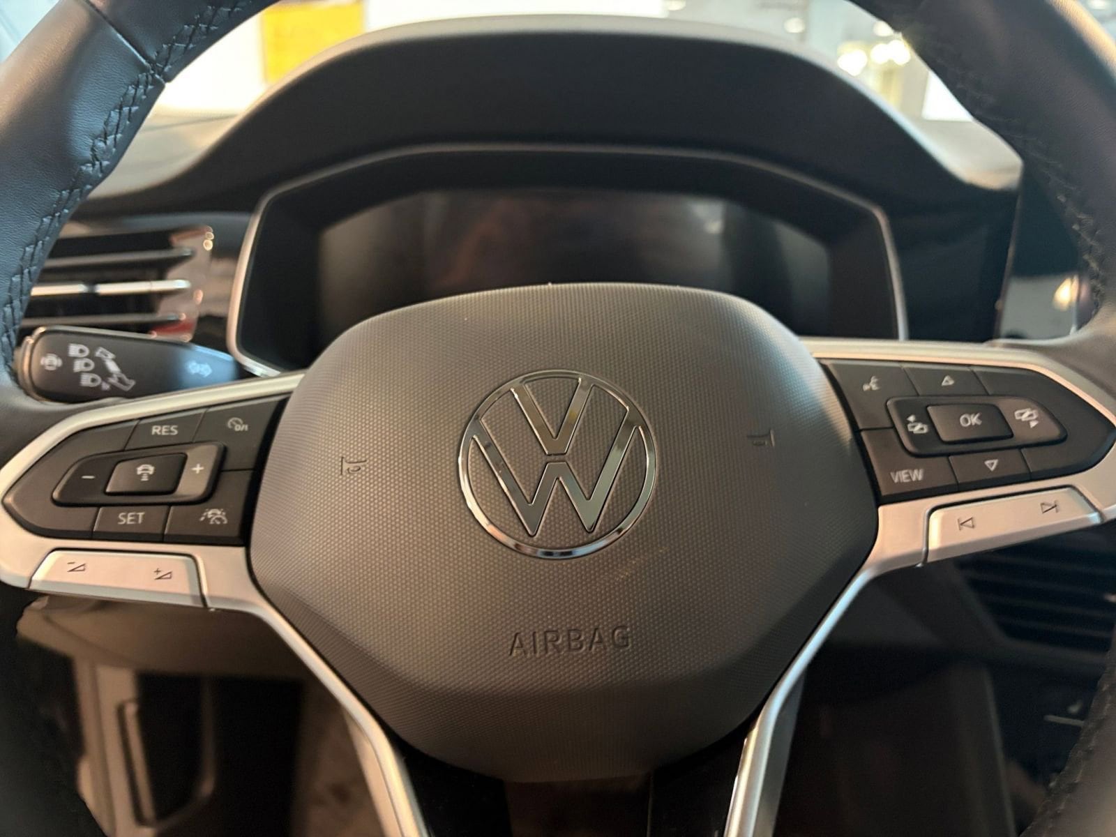 Thumbnail: 2025 Volkswagen Jetta - 27