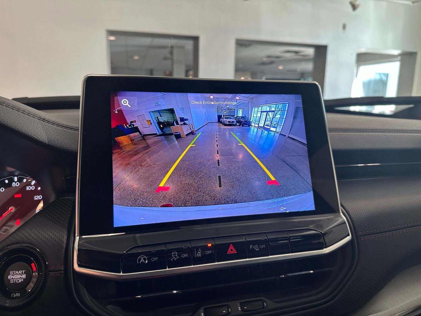 Thumbnail: 2025 Jeep Compass - 17