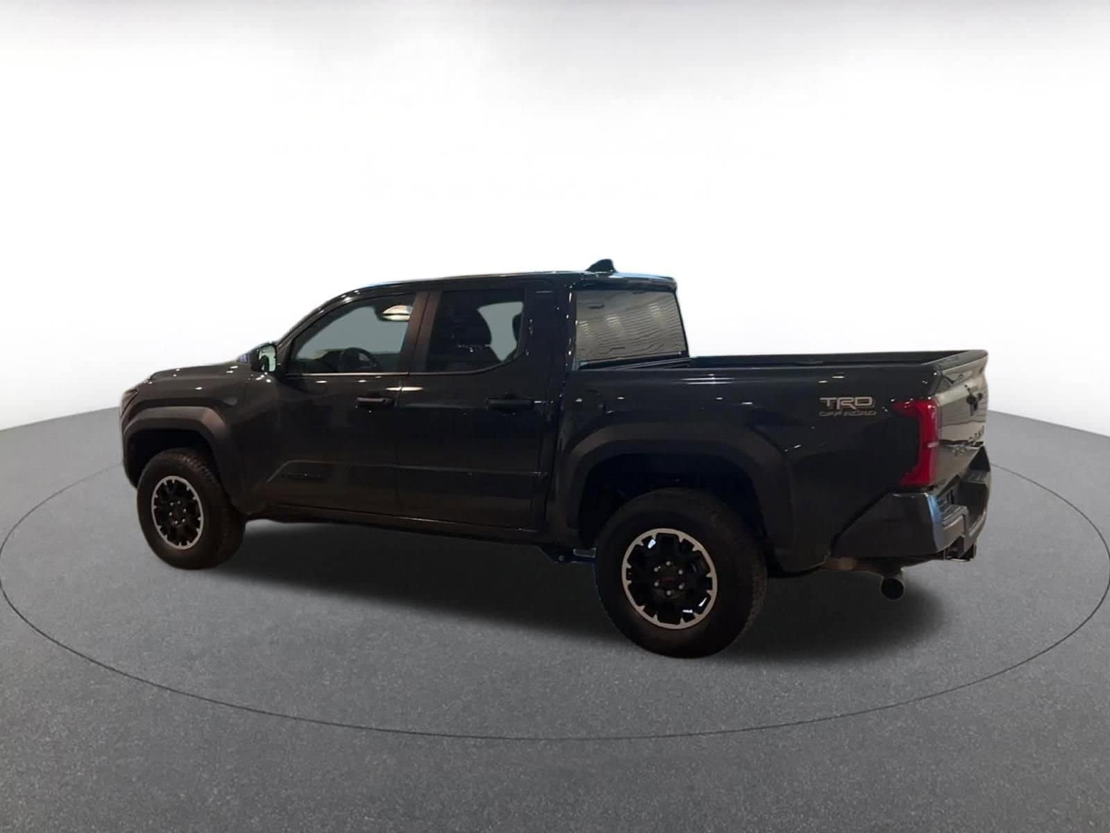 Thumbnail: 2025 Toyota Tacoma - 10