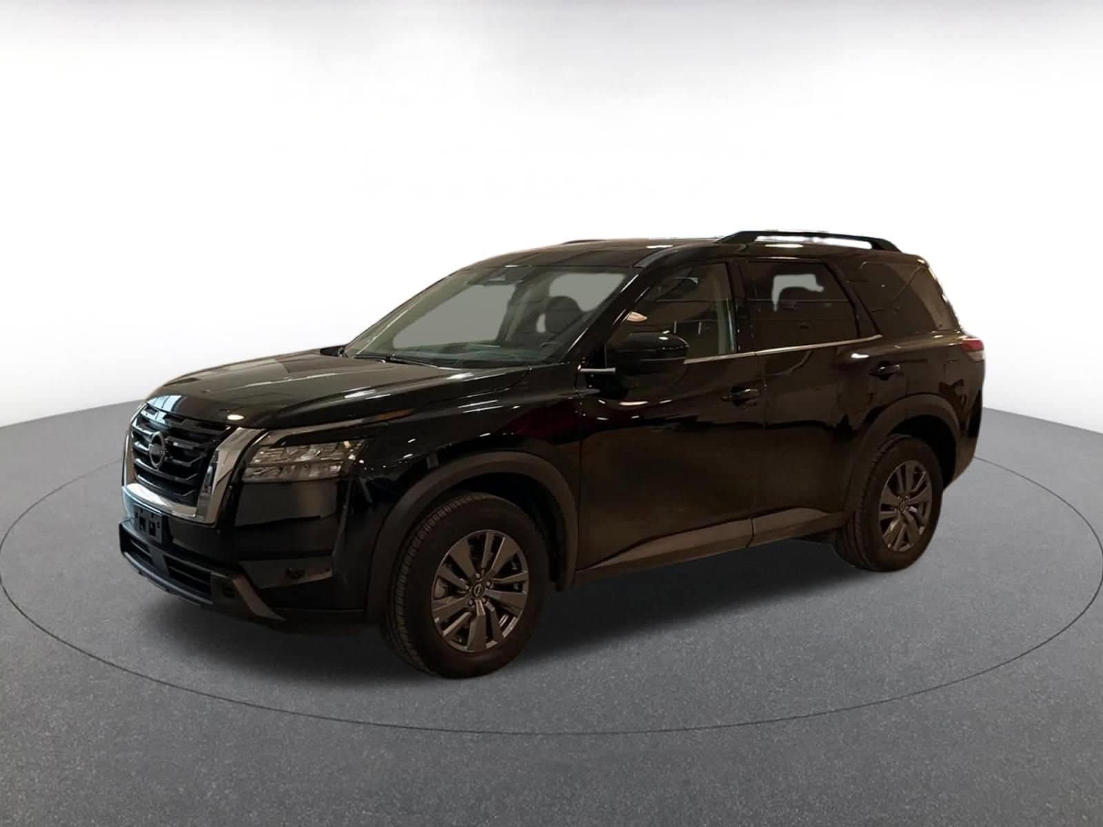 Thumbnail: 2025 Nissan Pathfinder - 8