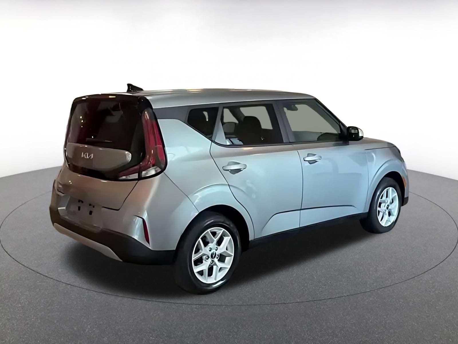 Thumbnail: 2025 Kia Soul - 10