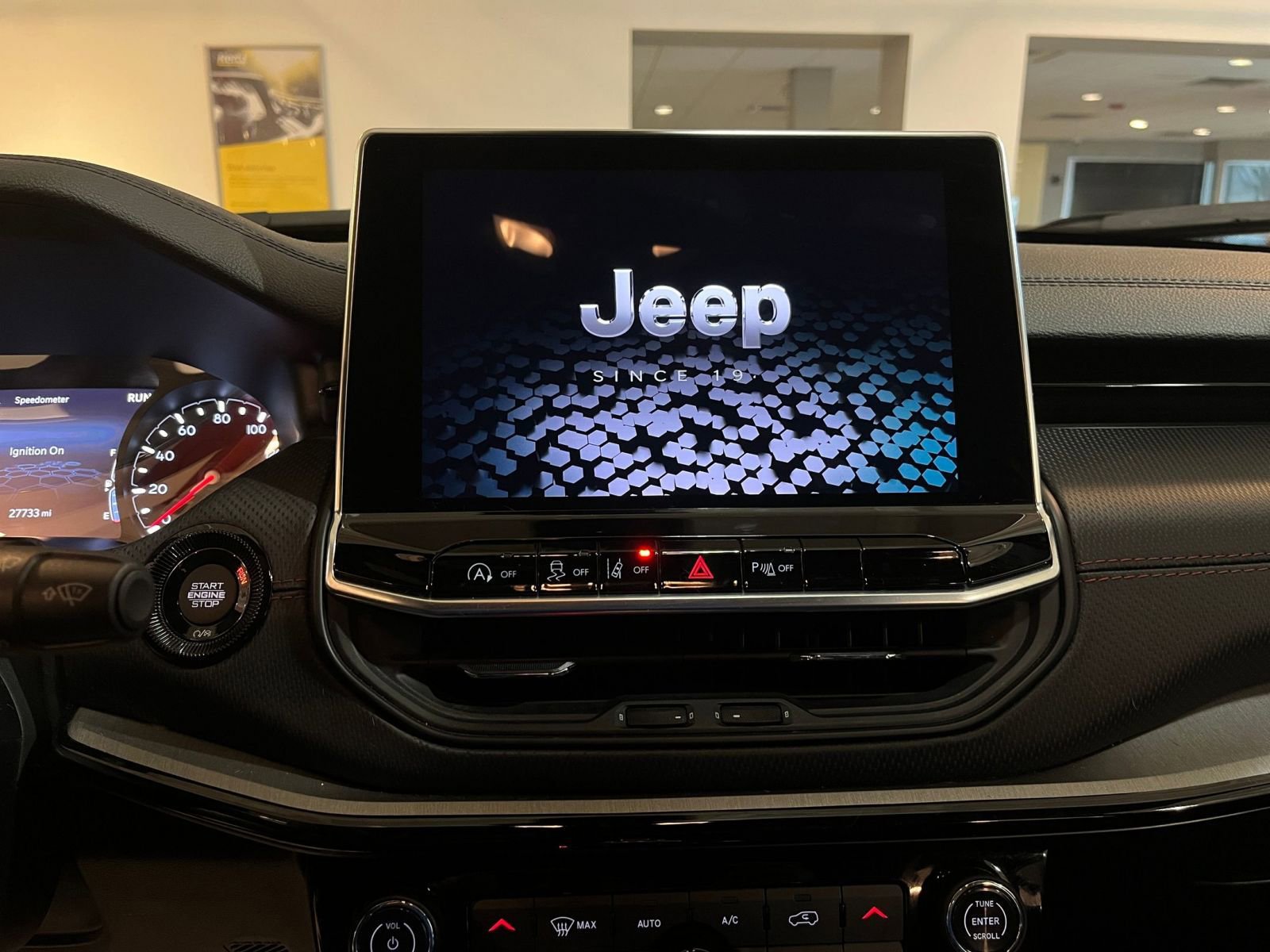 Thumbnail: 2025 Jeep Compass - 20