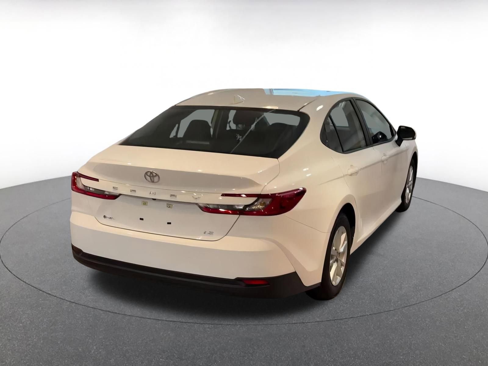 Thumbnail: 2025 Toyota Camry - 14