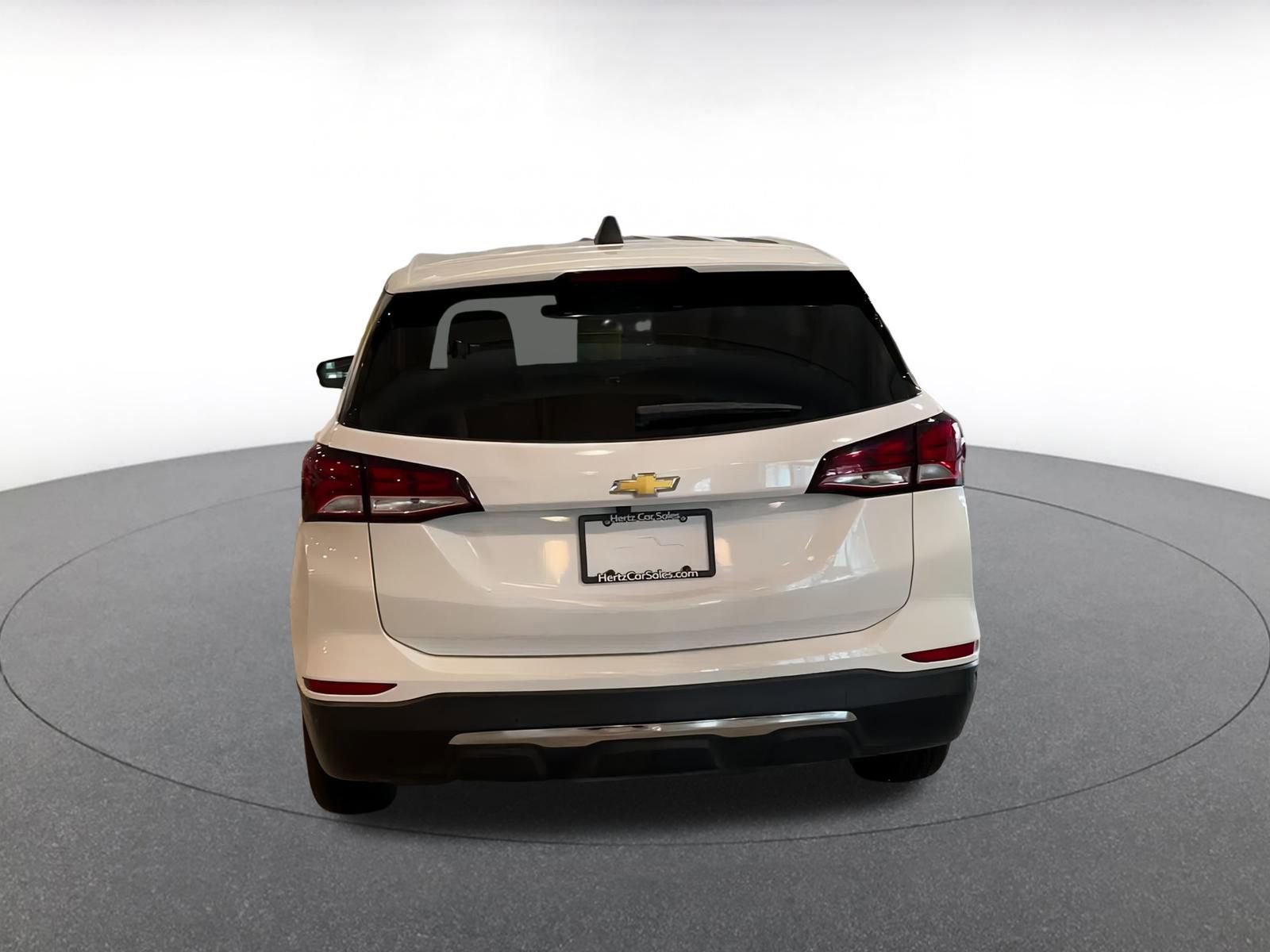 Thumbnail: 2024 Chevrolet Equinox - 12