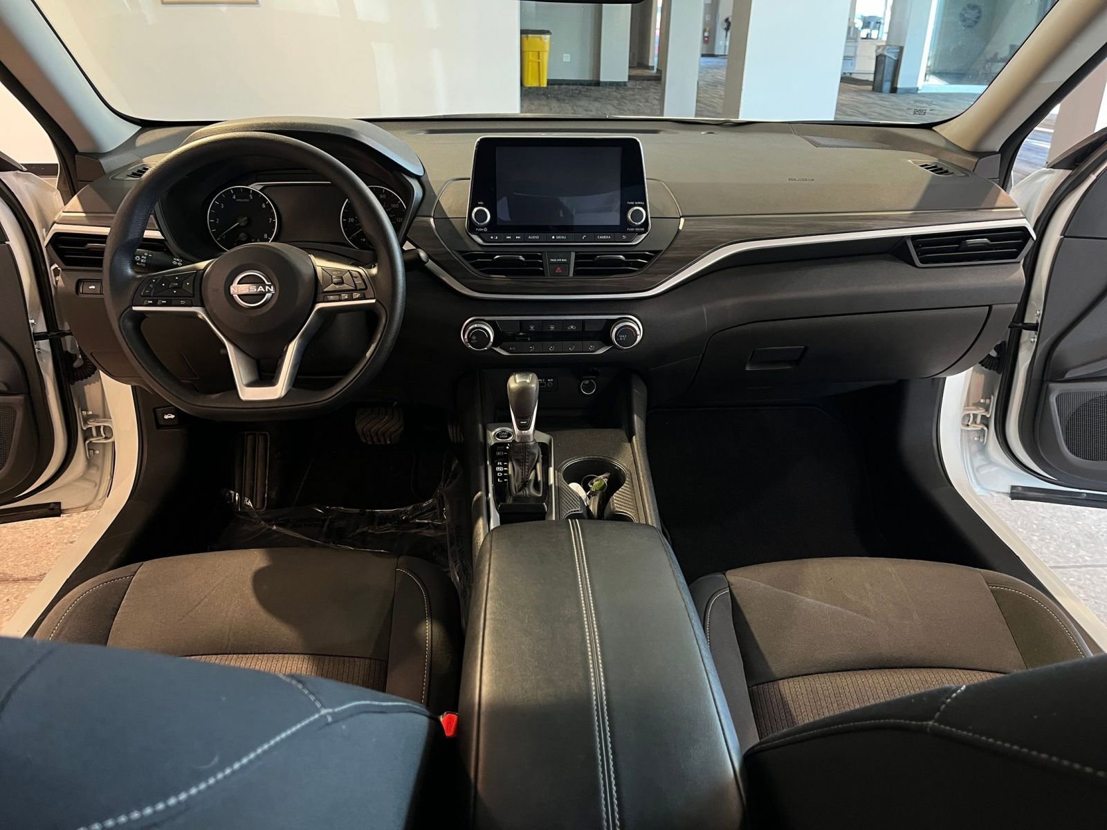 Thumbnail: 2025 Nissan Altima - 33