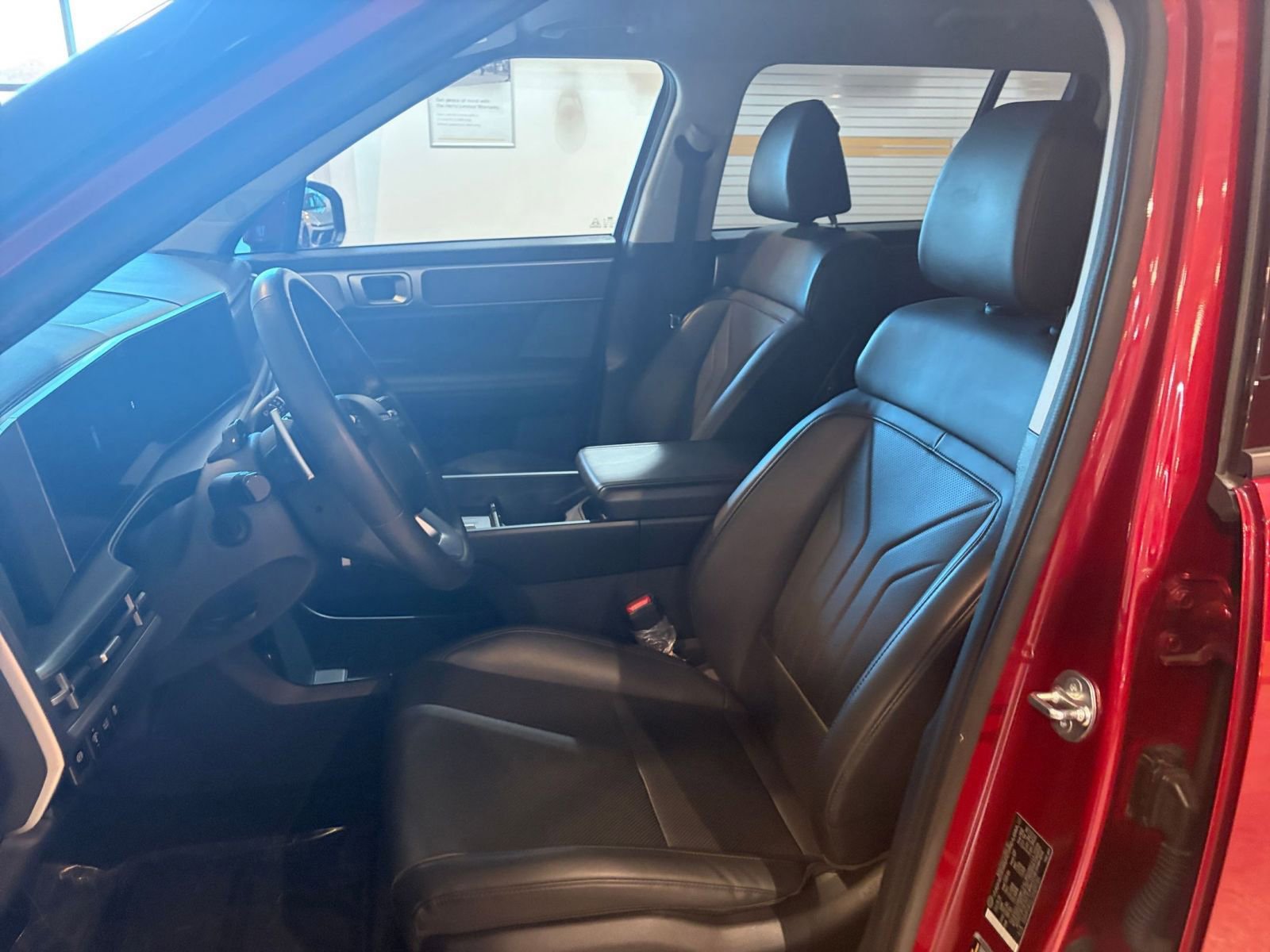 Thumbnail: 2025 Hyundai Santa Fe - 27