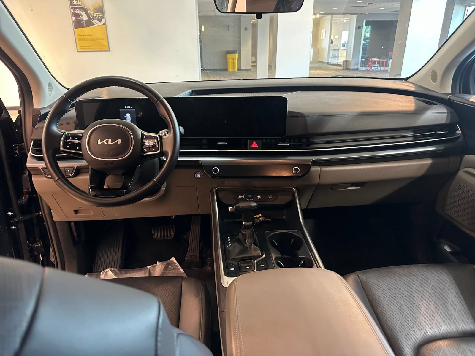 Thumbnail: 2026 Kia Carnival - 35