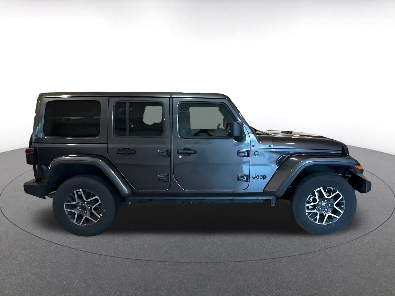 Thumbnail: 2025 Jeep Wrangler - 12