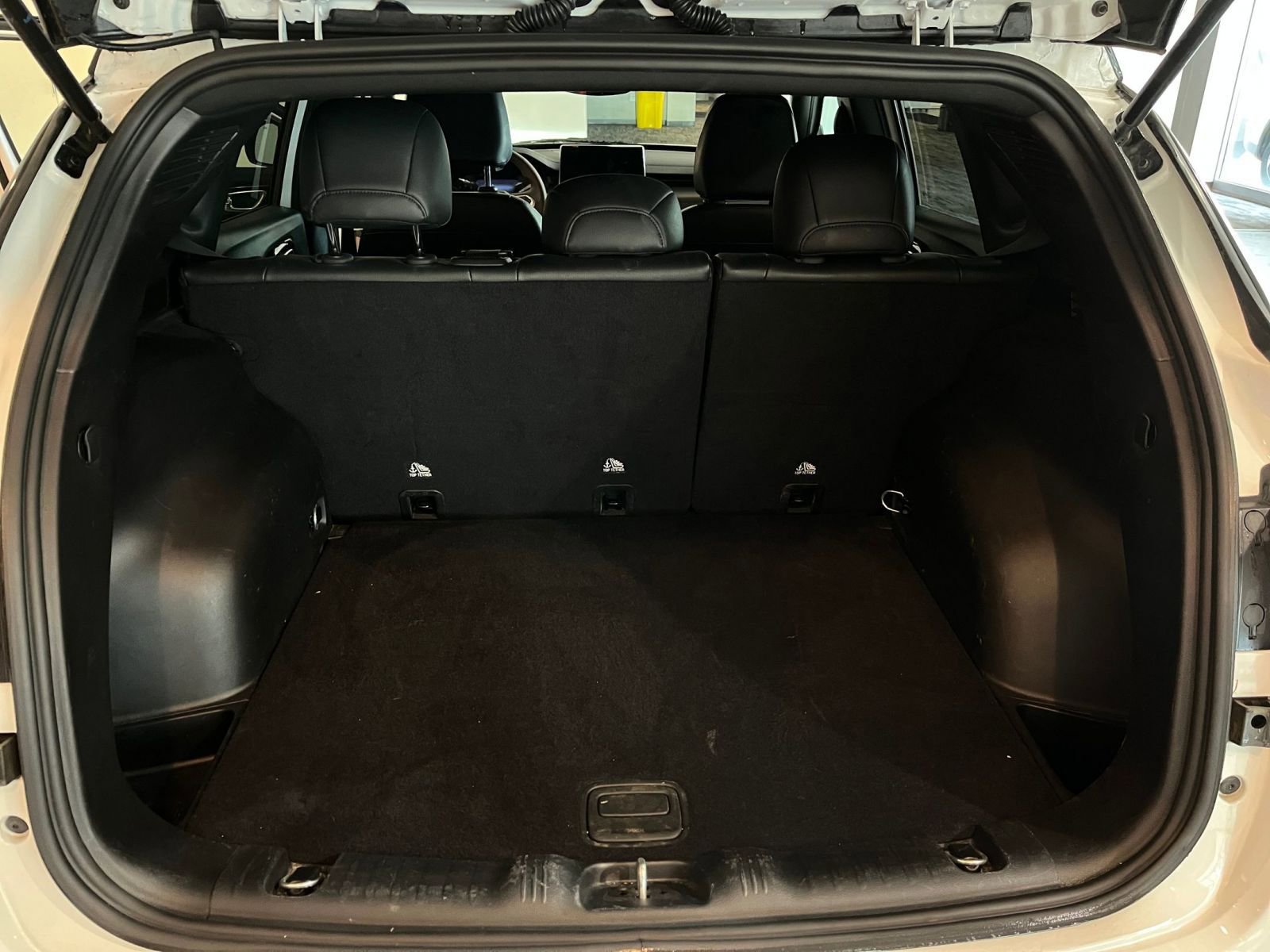 Thumbnail: 2025 Jeep Compass - 31