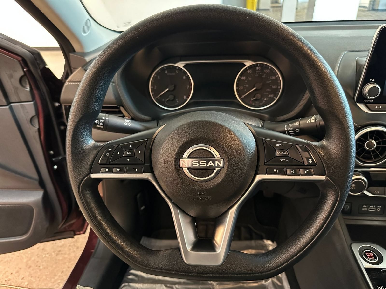 Thumbnail: 2025 Nissan Sentra - 27