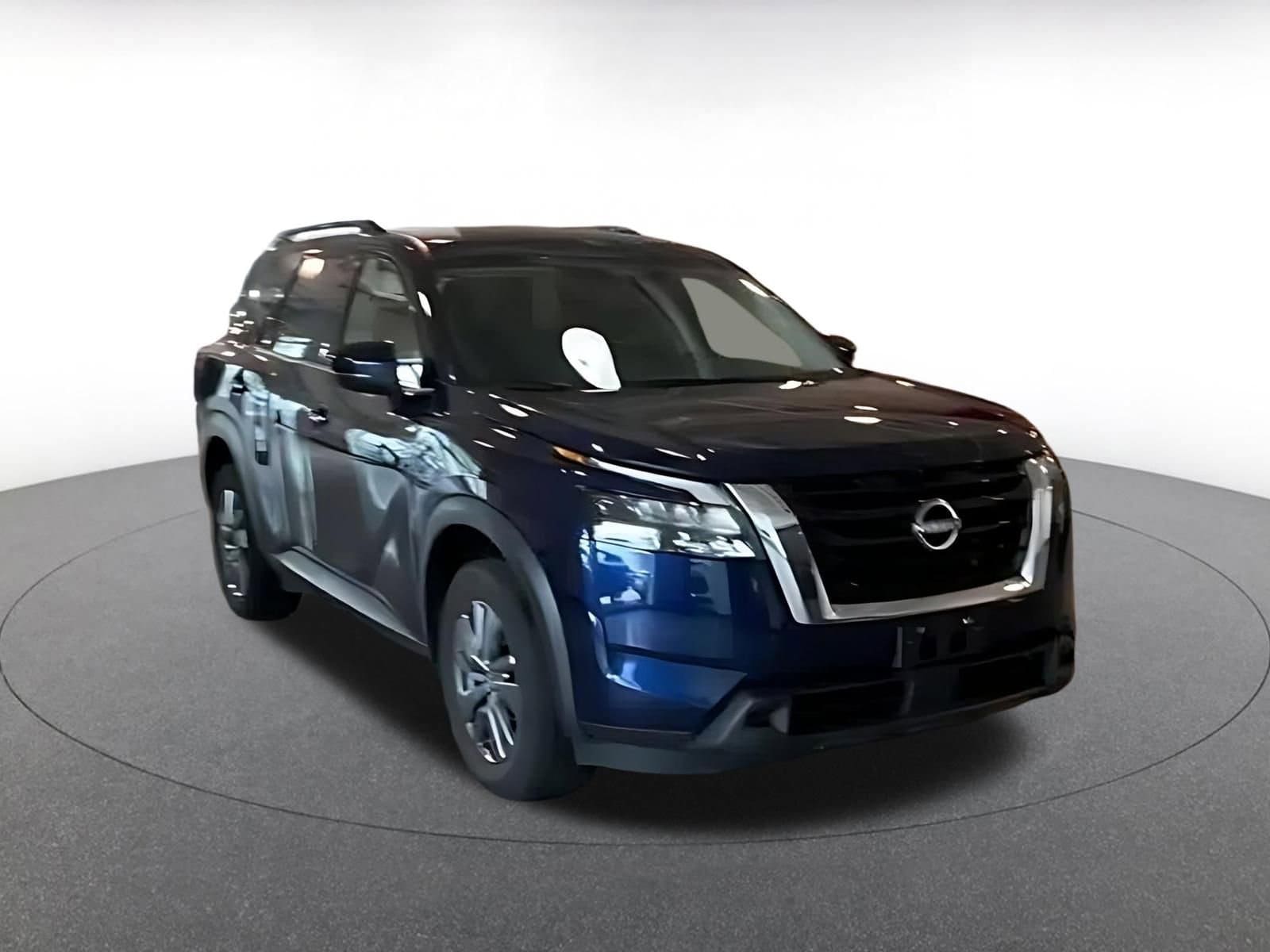 Thumbnail: 2025 Nissan Pathfinder - 3