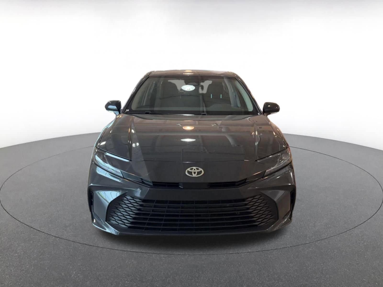 Thumbnail: 2025 Toyota Camry - 4