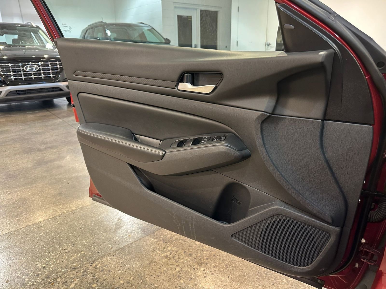 Thumbnail: 2025 Nissan Altima - 20