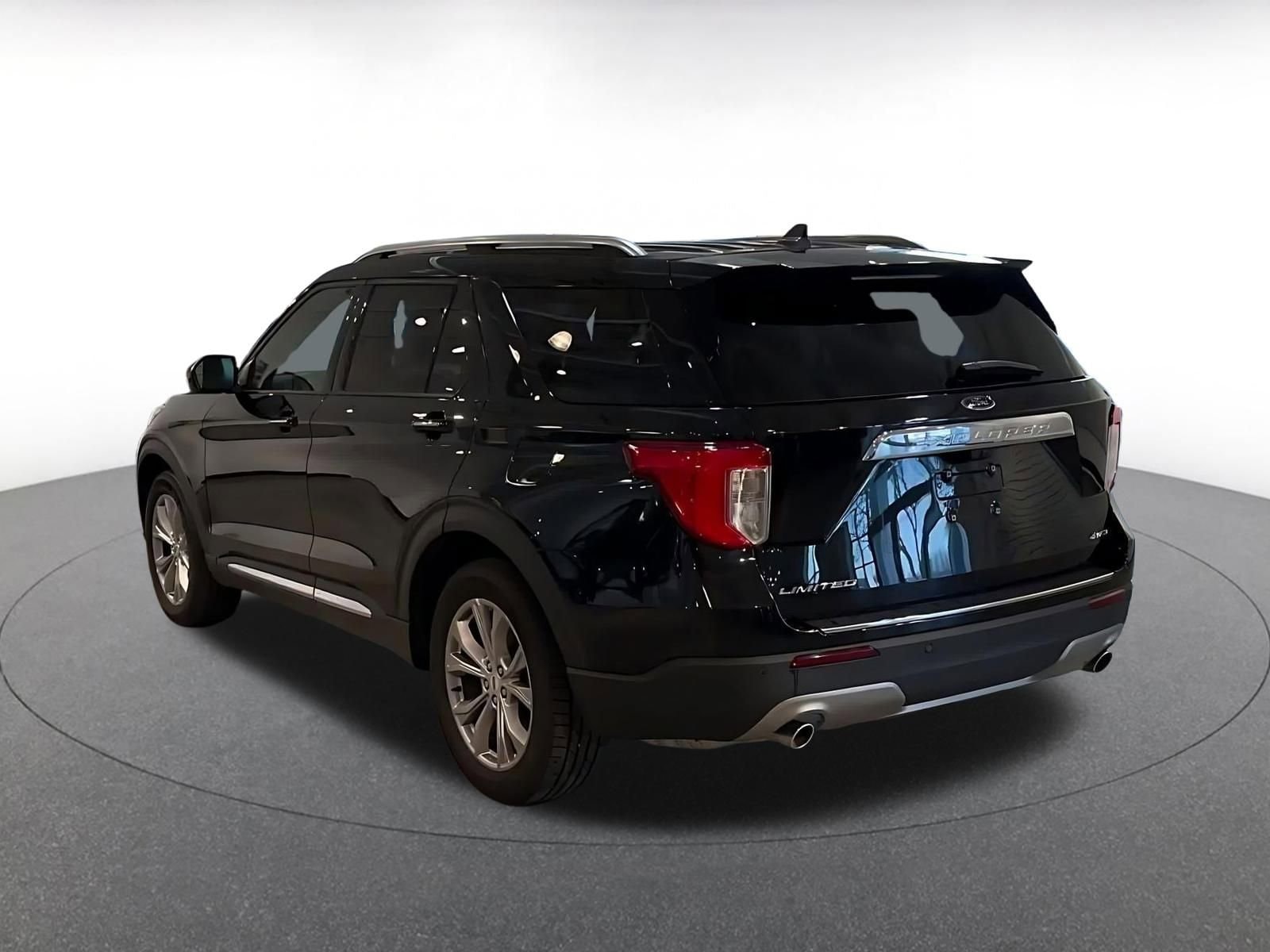 Thumbnail: 2023 Ford Explorer - 11