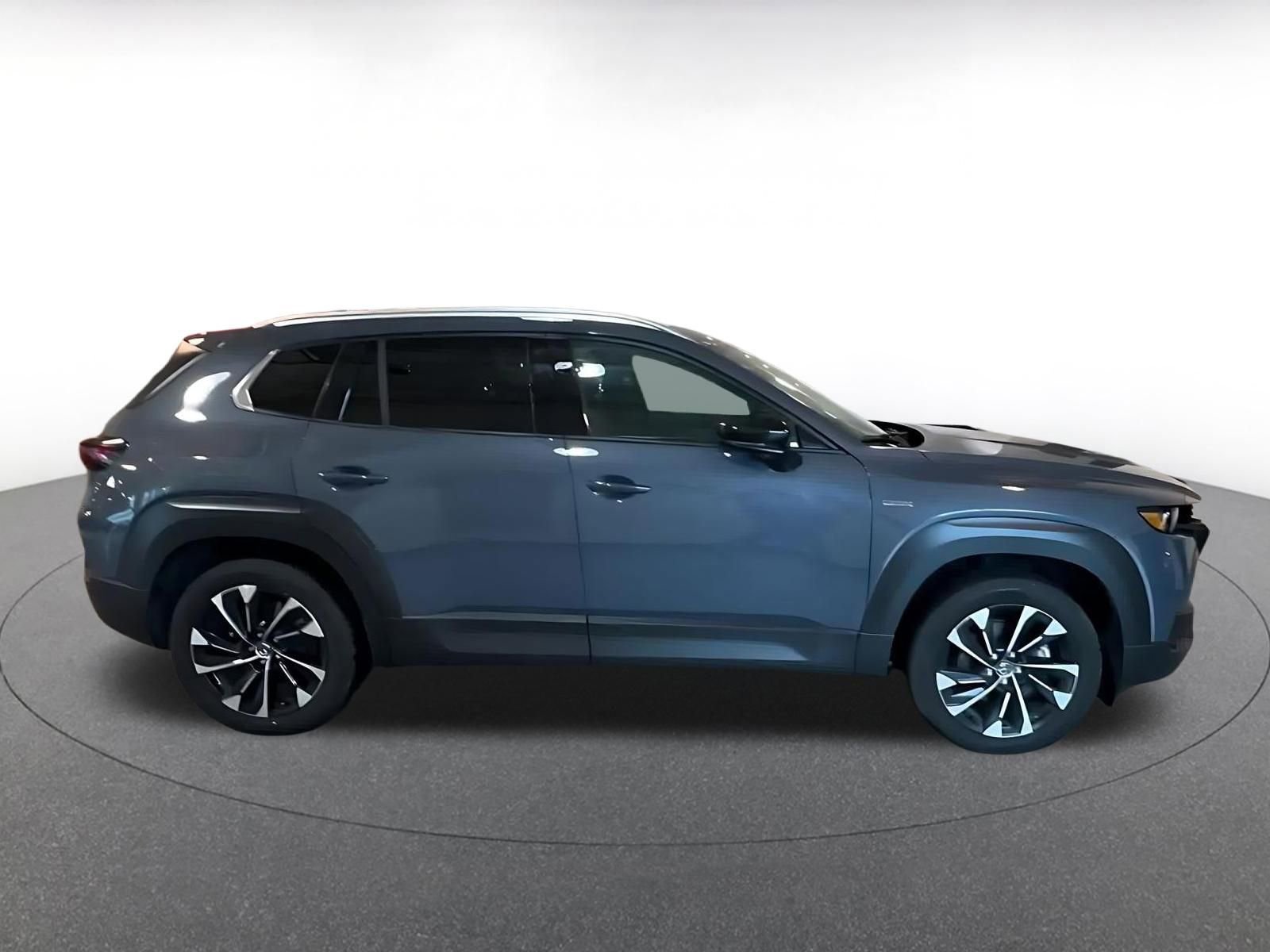 Thumbnail: 2025 Mazda CX-50 - 15