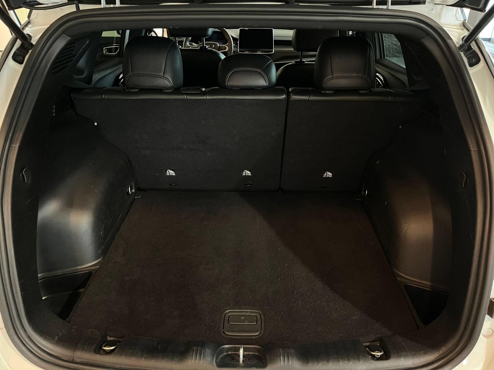 Thumbnail: 2025 Jeep Compass - 30