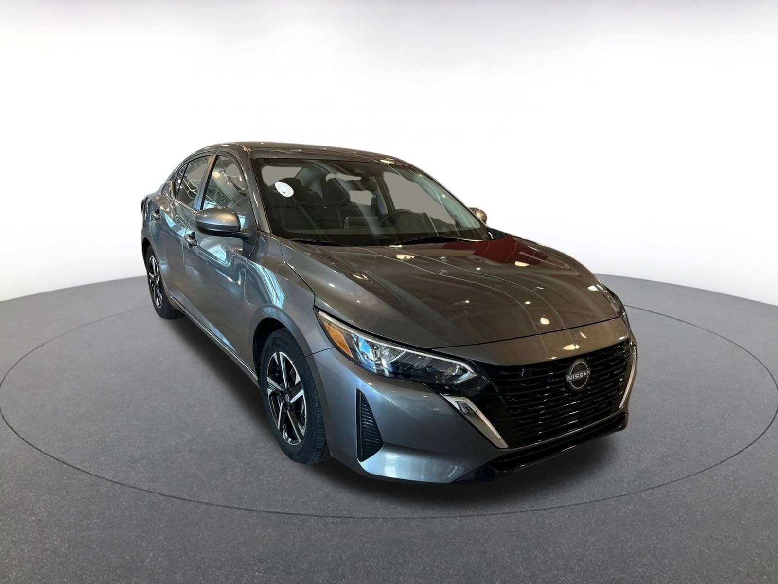 Thumbnail: 2025 Nissan Sentra - 1