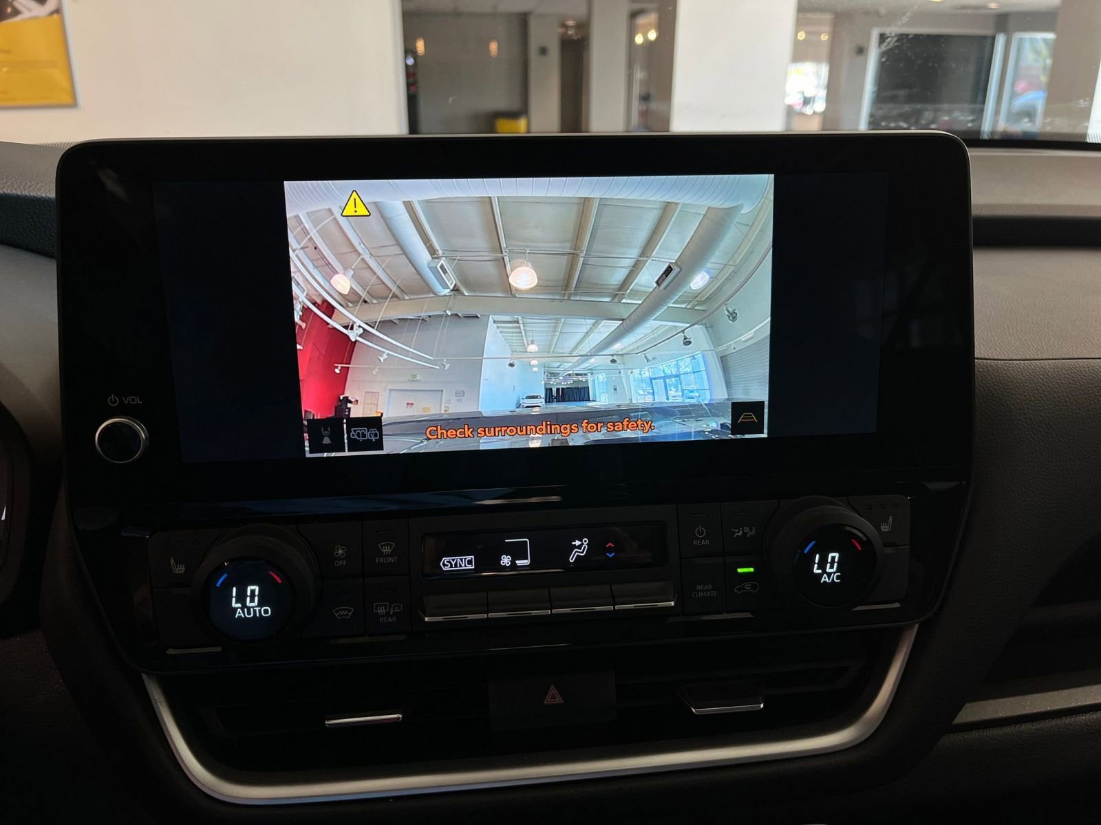 Thumbnail: 2025 Toyota Grand Highlander - 25