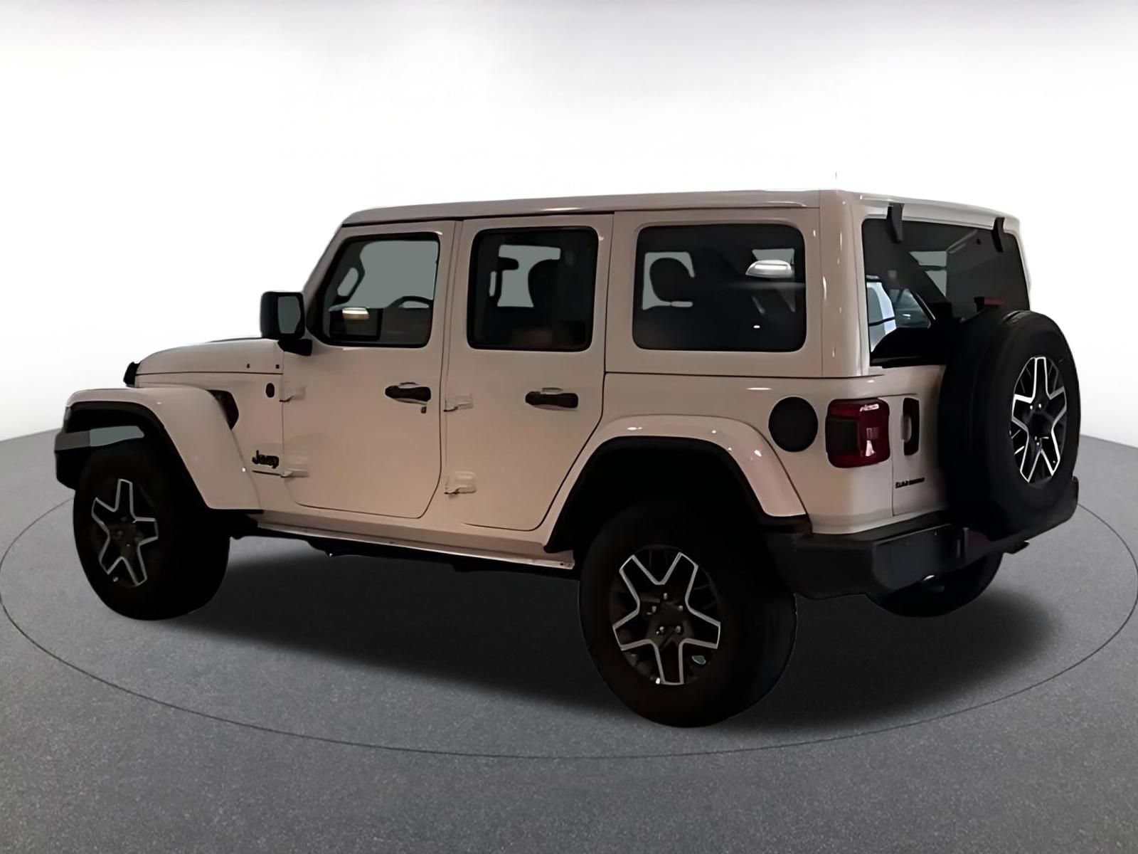 Thumbnail: 2025 Jeep Wrangler - 9
