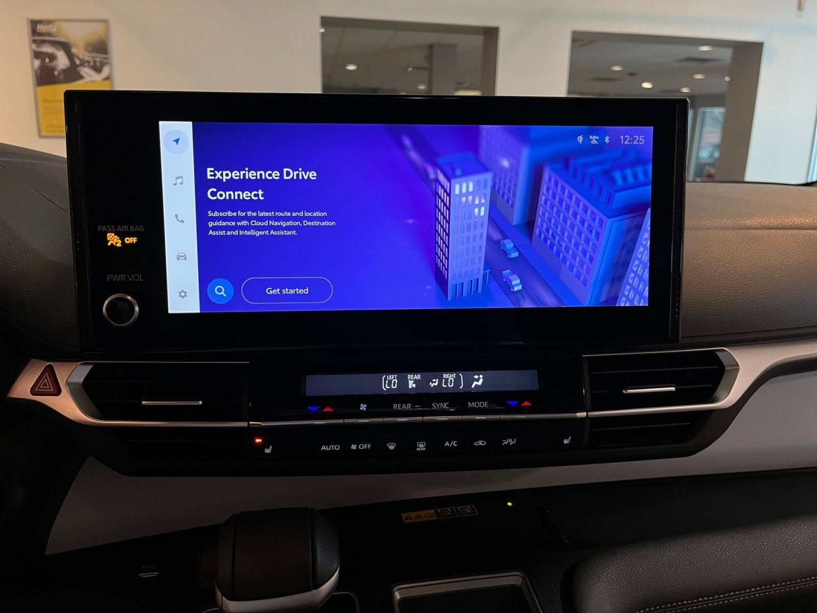 Thumbnail: 2025 Toyota Sienna - 17