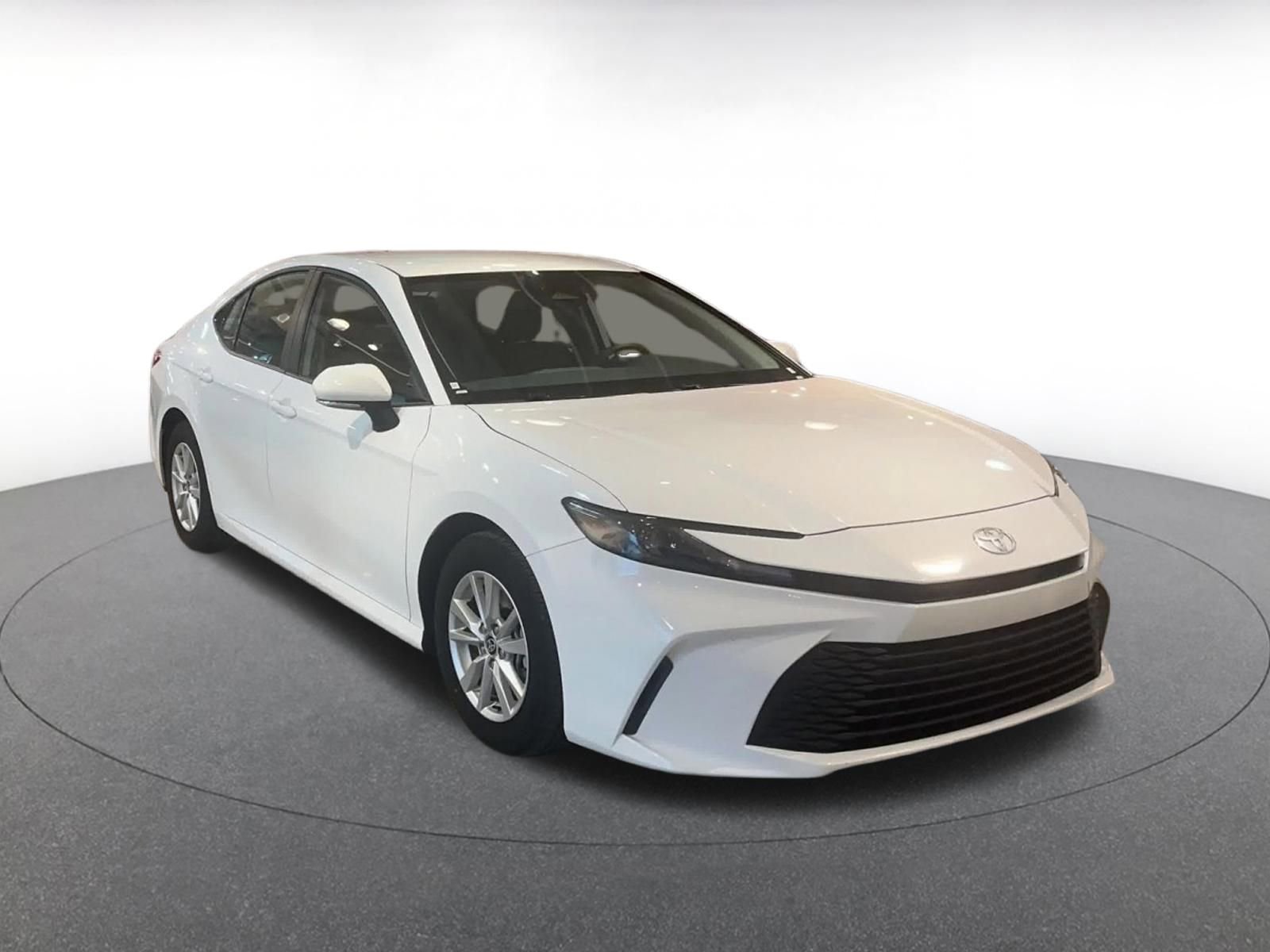 Thumbnail: 2025 Toyota Camry - 3