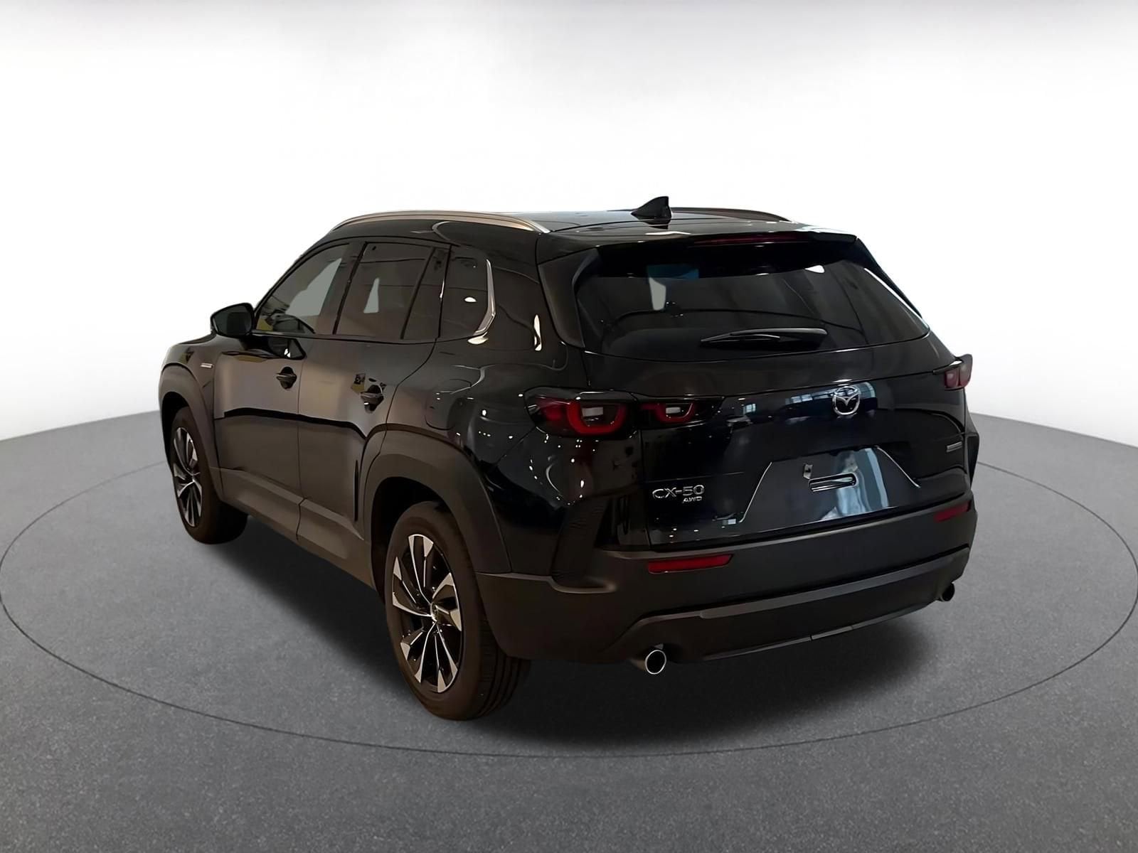 Thumbnail: 2025 Mazda CX-50 - 11