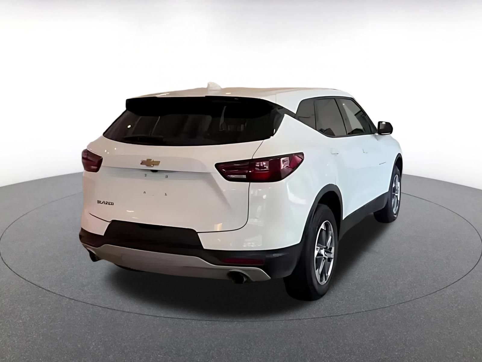 Thumbnail: 2025 Chevrolet Blazer - 12