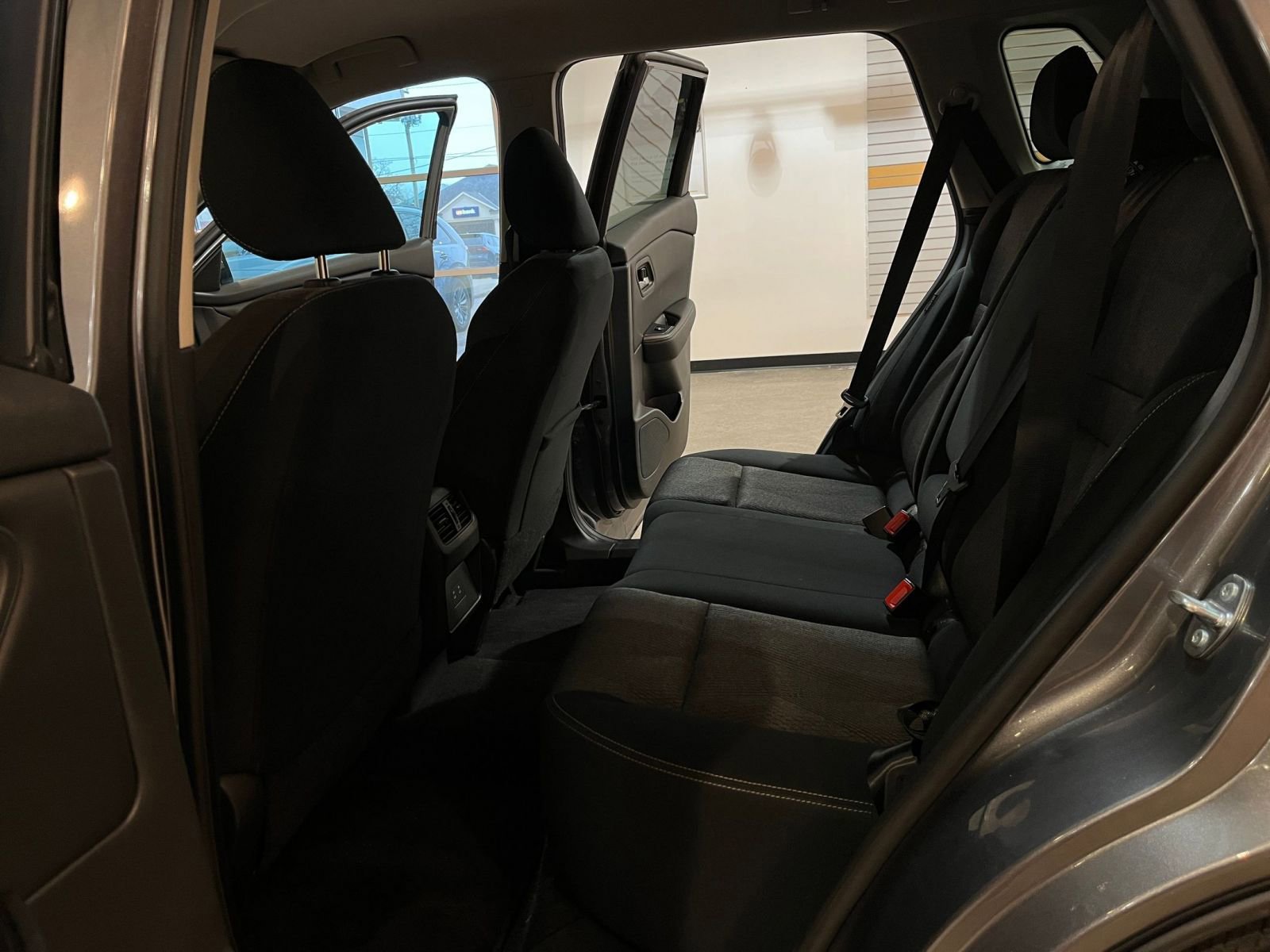 Thumbnail: 2025 Nissan Rogue - 27