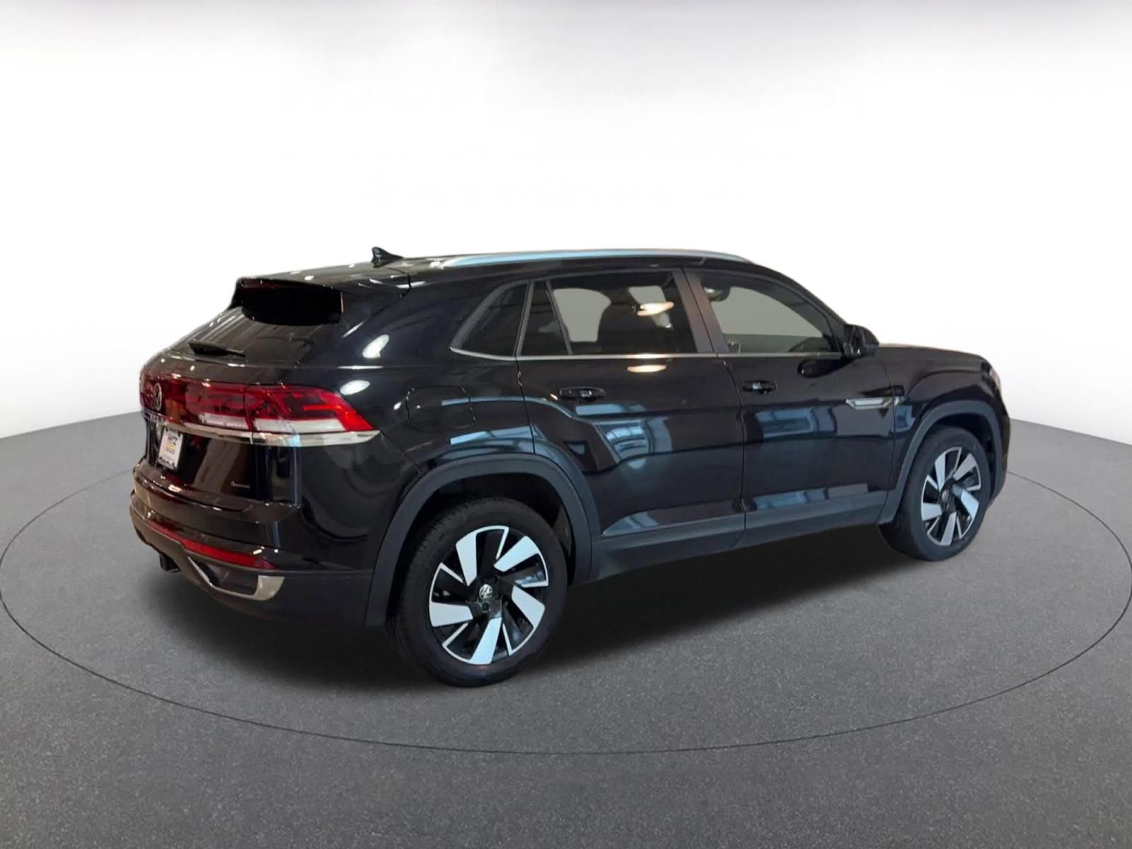 Thumbnail: 2025 Volkswagen Atlas - 16